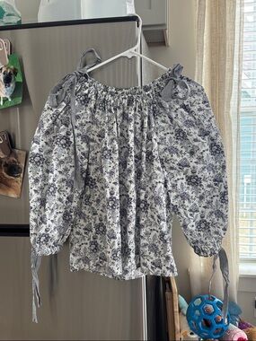 Floral Off-Shoulder Peasant Blouse in White and Navy La Vie Rebecca Taylor